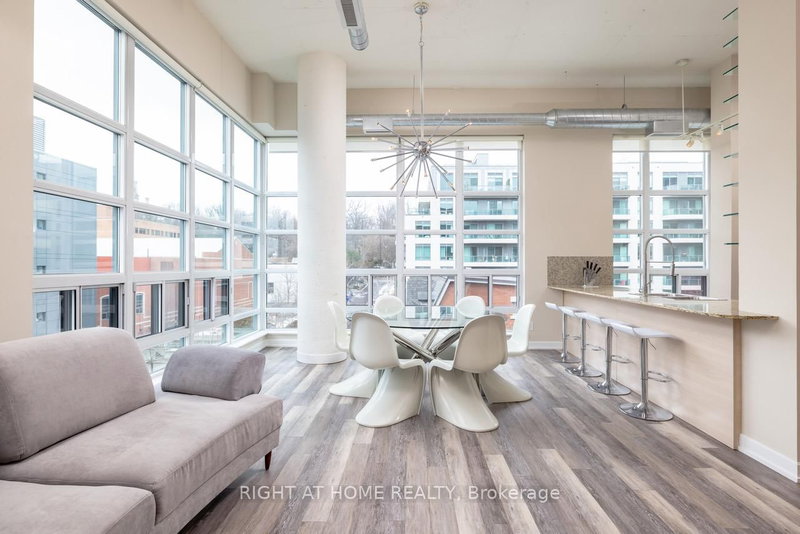 306 - 380 Macpherson Avenue