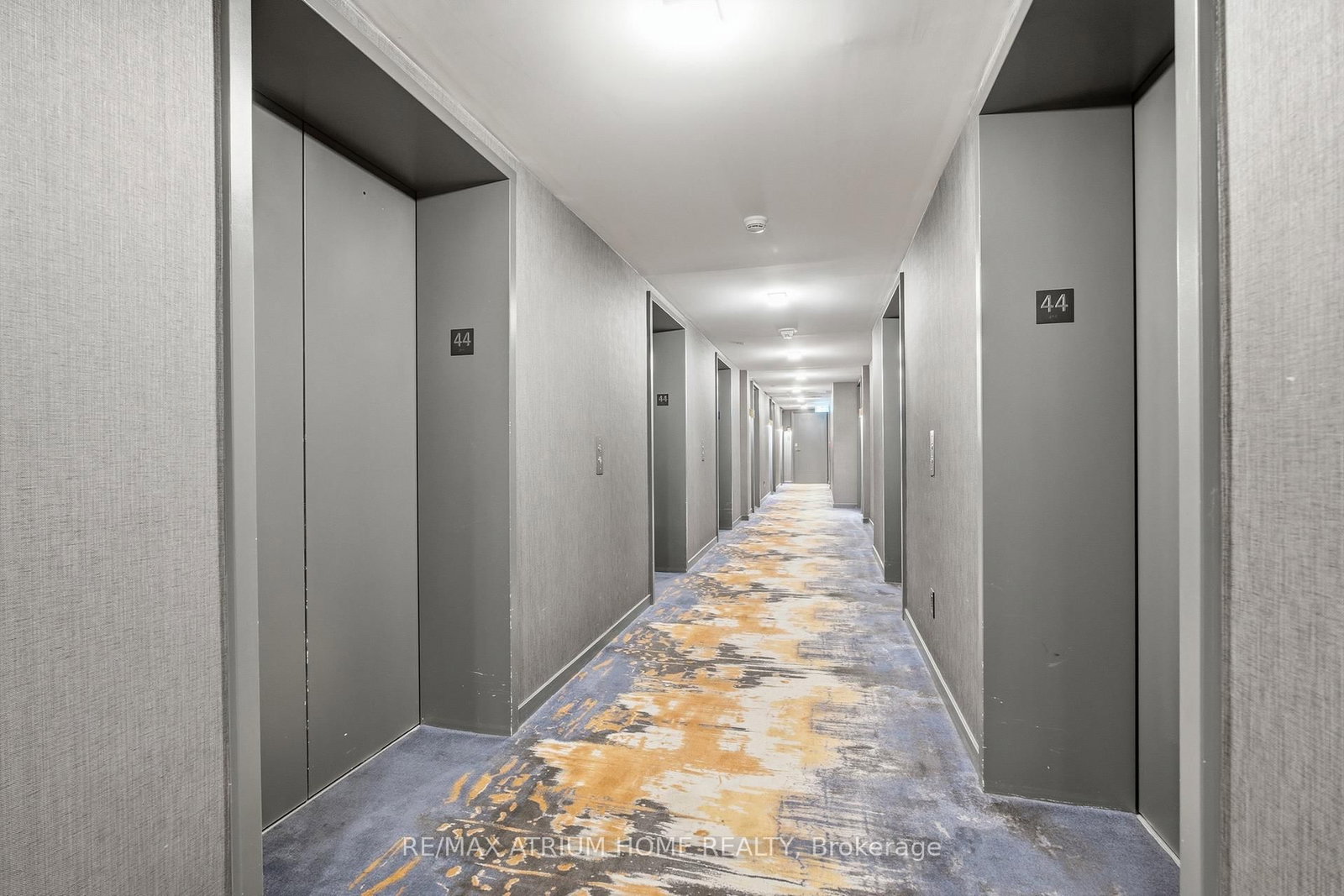 50 Charles Street E • #4413 • Toronto, ON photo 5