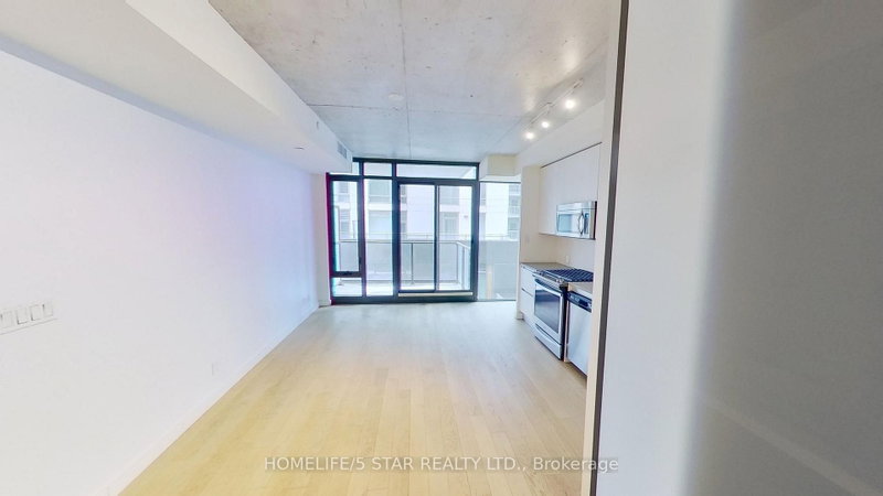 714 - 111 Bathurst Street