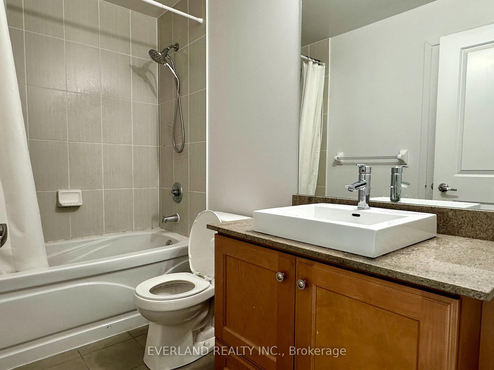 26 Norton Avenue • #901 • Toronto, ON photo 14