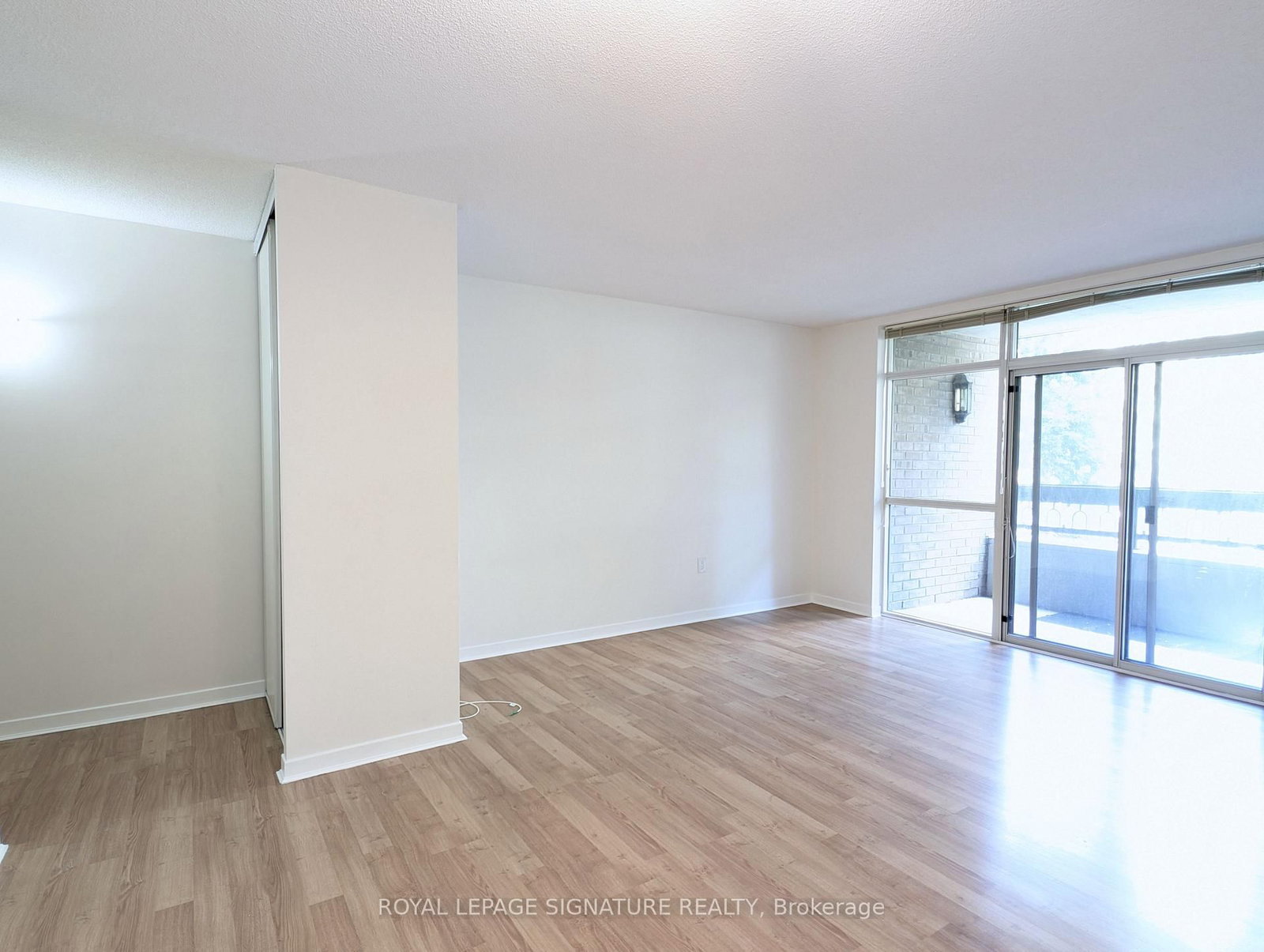 206 - 284 Bloor Street W, Toronto 4