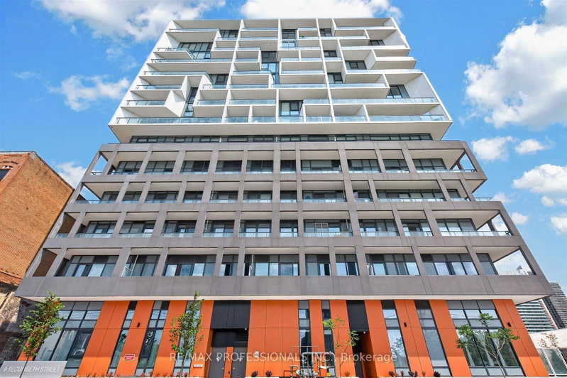 604 - 9 Tecumseth Street