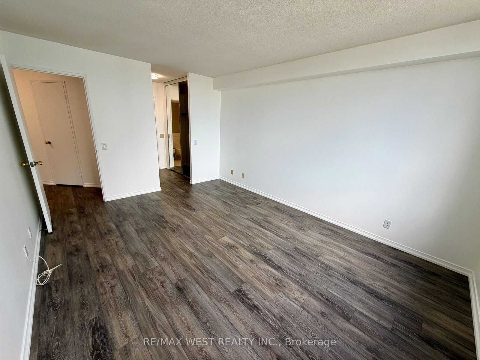 100 UPPER MADISON Avenue • #2405 • Toronto, ON photo 16