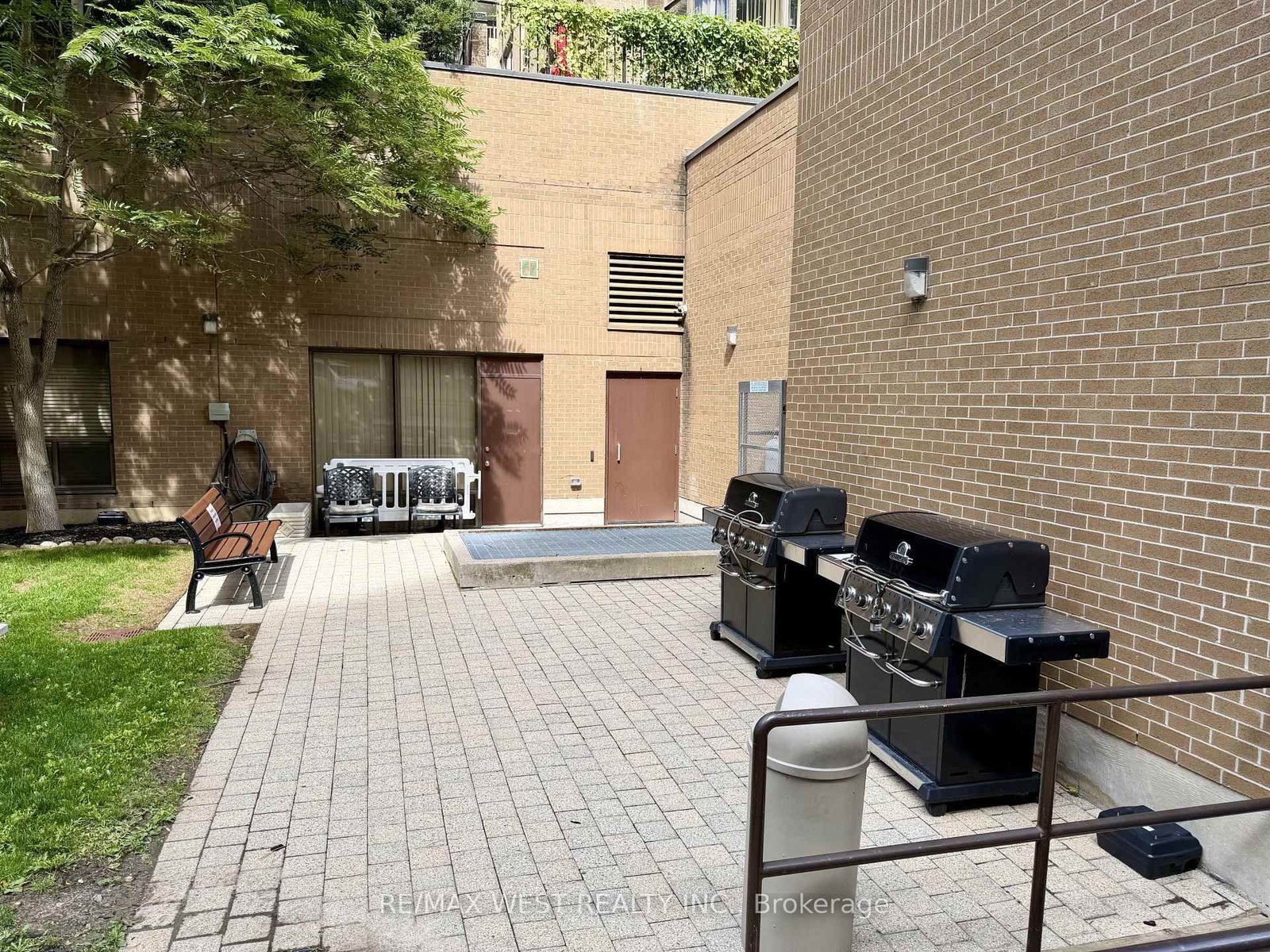 100 UPPER MADISON Avenue • #2405 • Toronto, ON photo 31