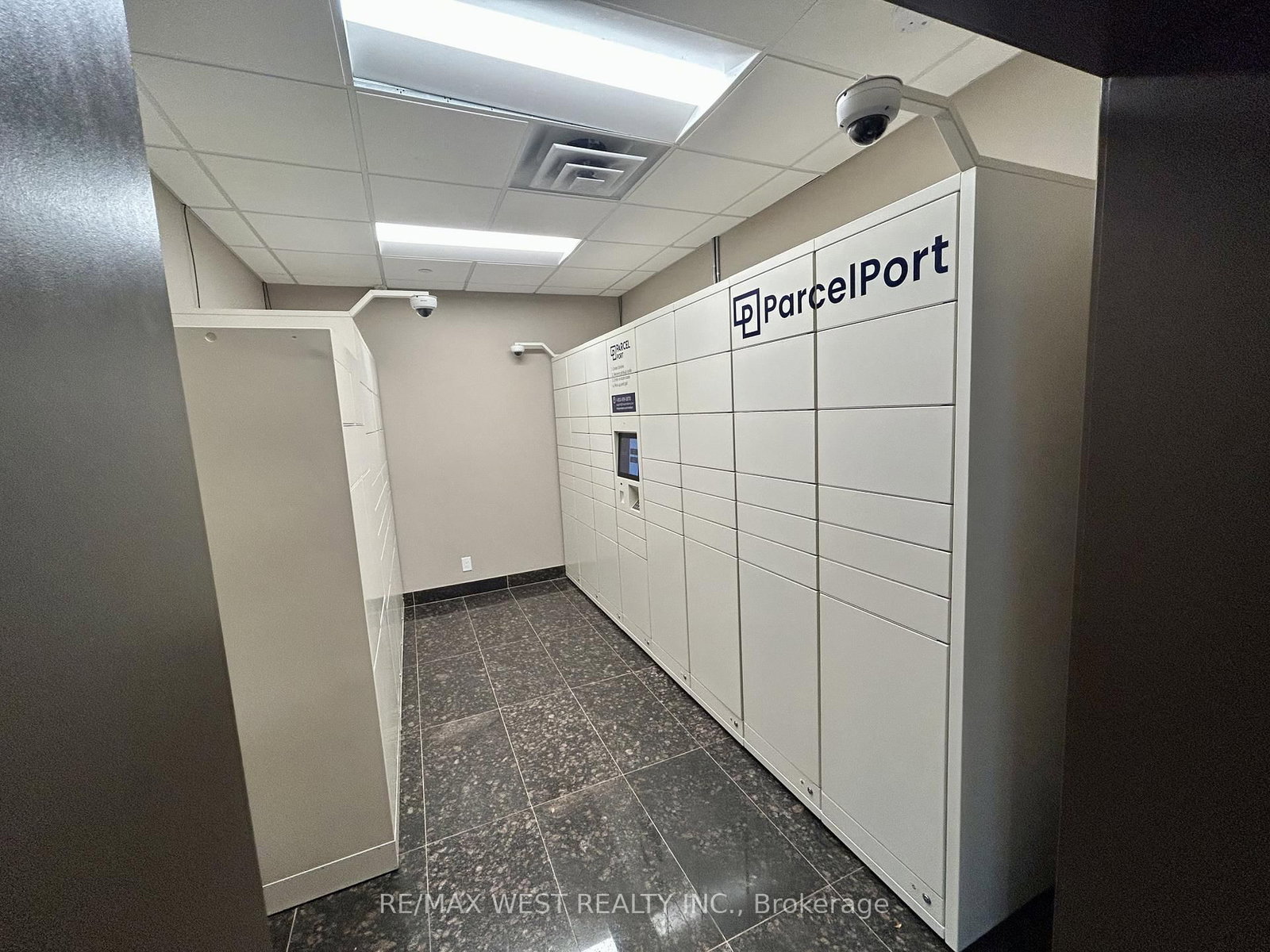 100 UPPER MADISON Avenue • #2405 • Toronto, ON photo 39