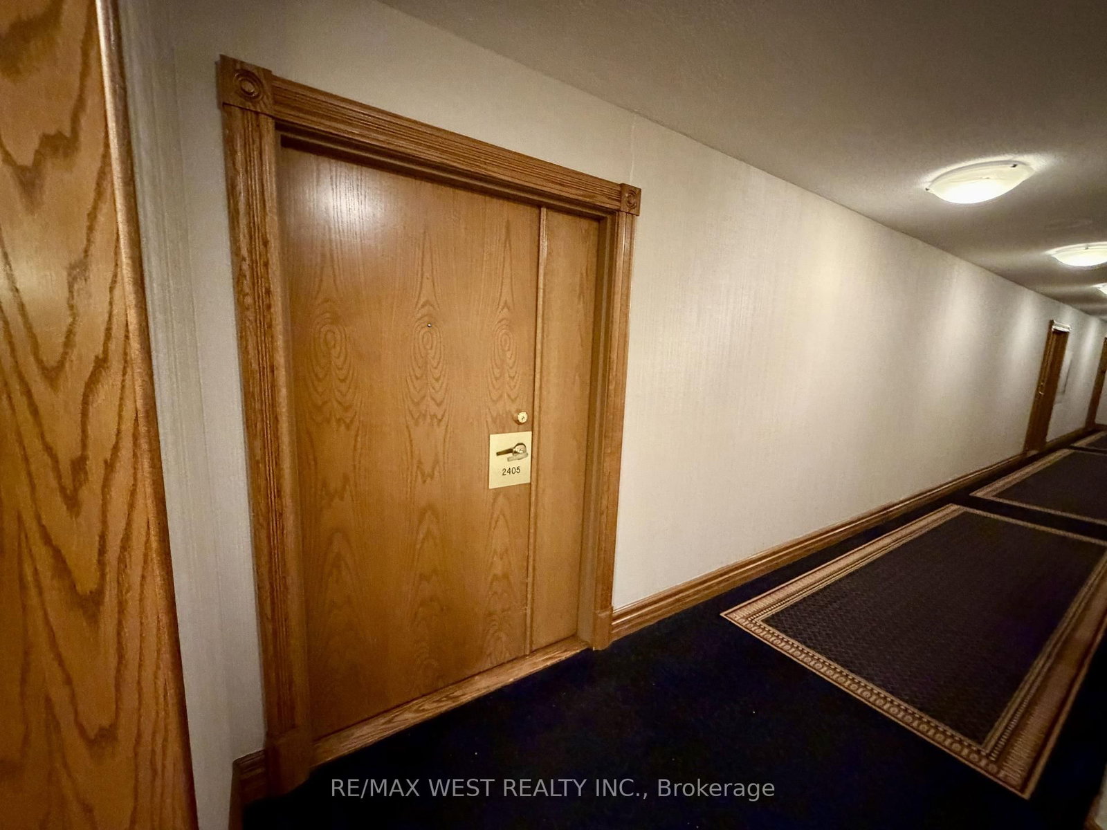 100 UPPER MADISON Avenue • #2405 • Toronto, ON photo 4
