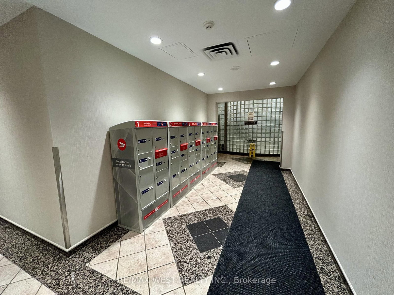 100 UPPER MADISON Avenue • #2405 • Toronto, ON photo 40