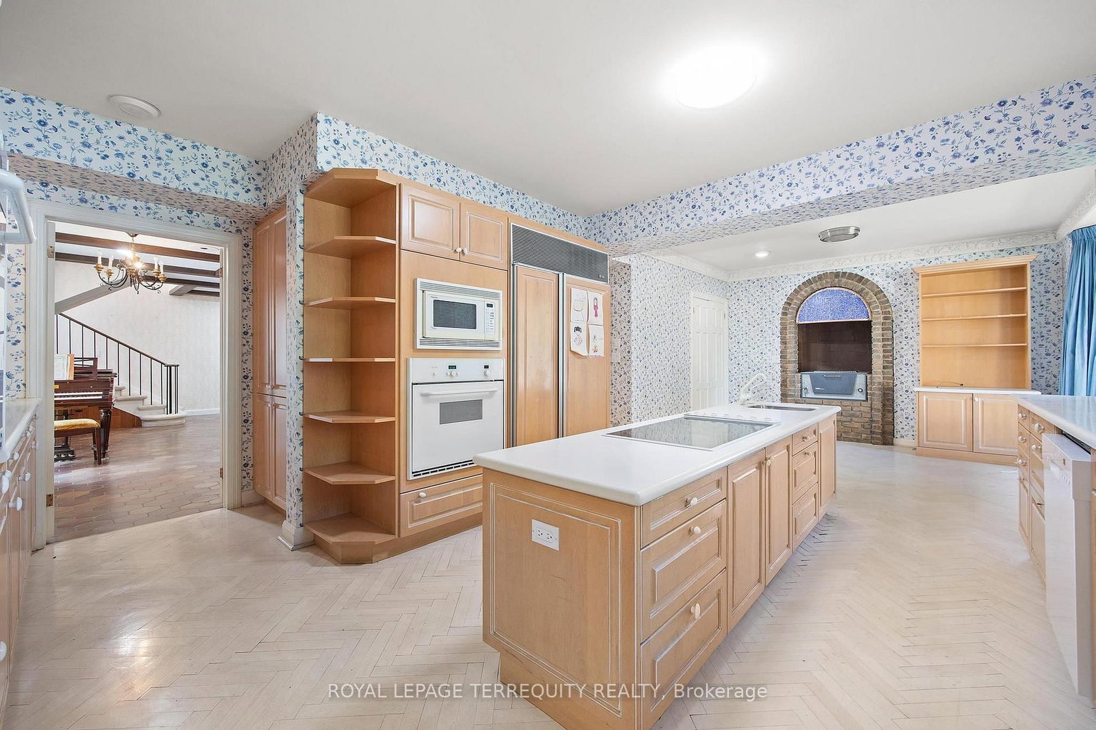 2 Chieftain Crescent • Toronto, ON photo 15
