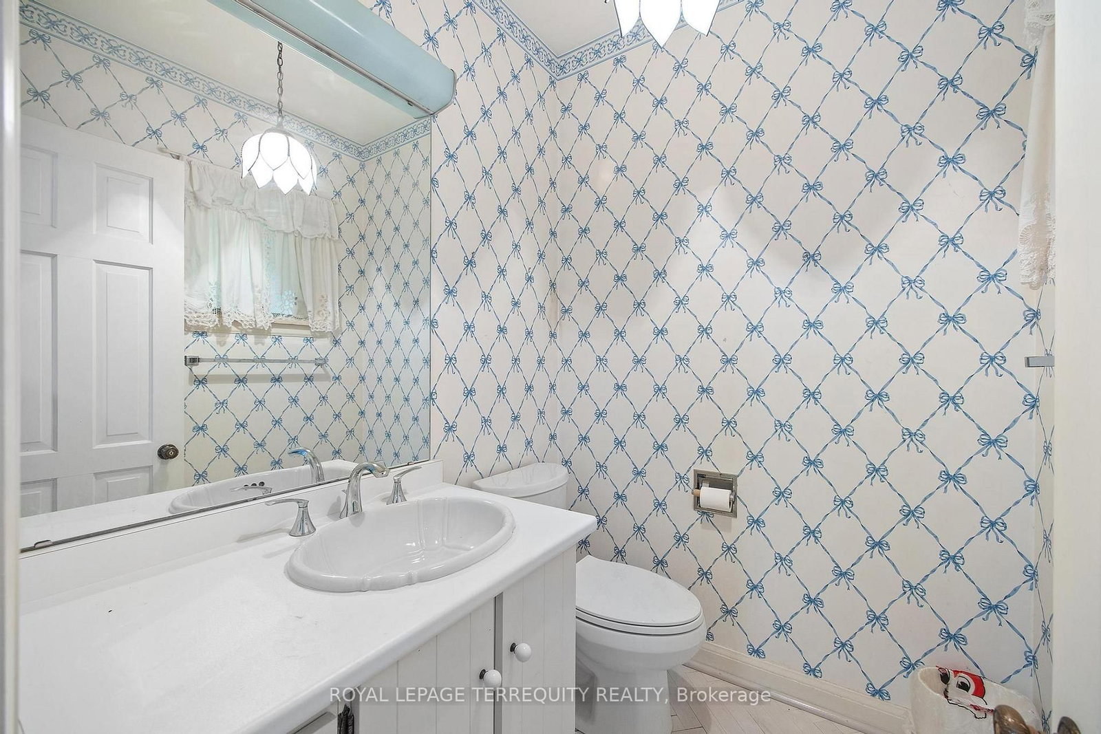 2 Chieftain Crescent • Toronto, ON photo 30