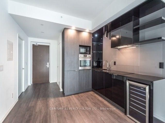 70 Temperance Street • #4007 • Toronto, ON photo 11