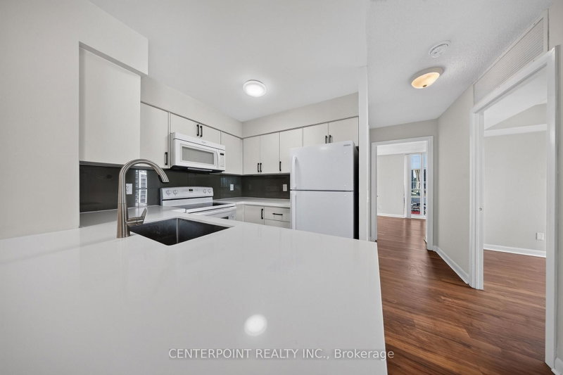 1715 - 4978 Yonge Street