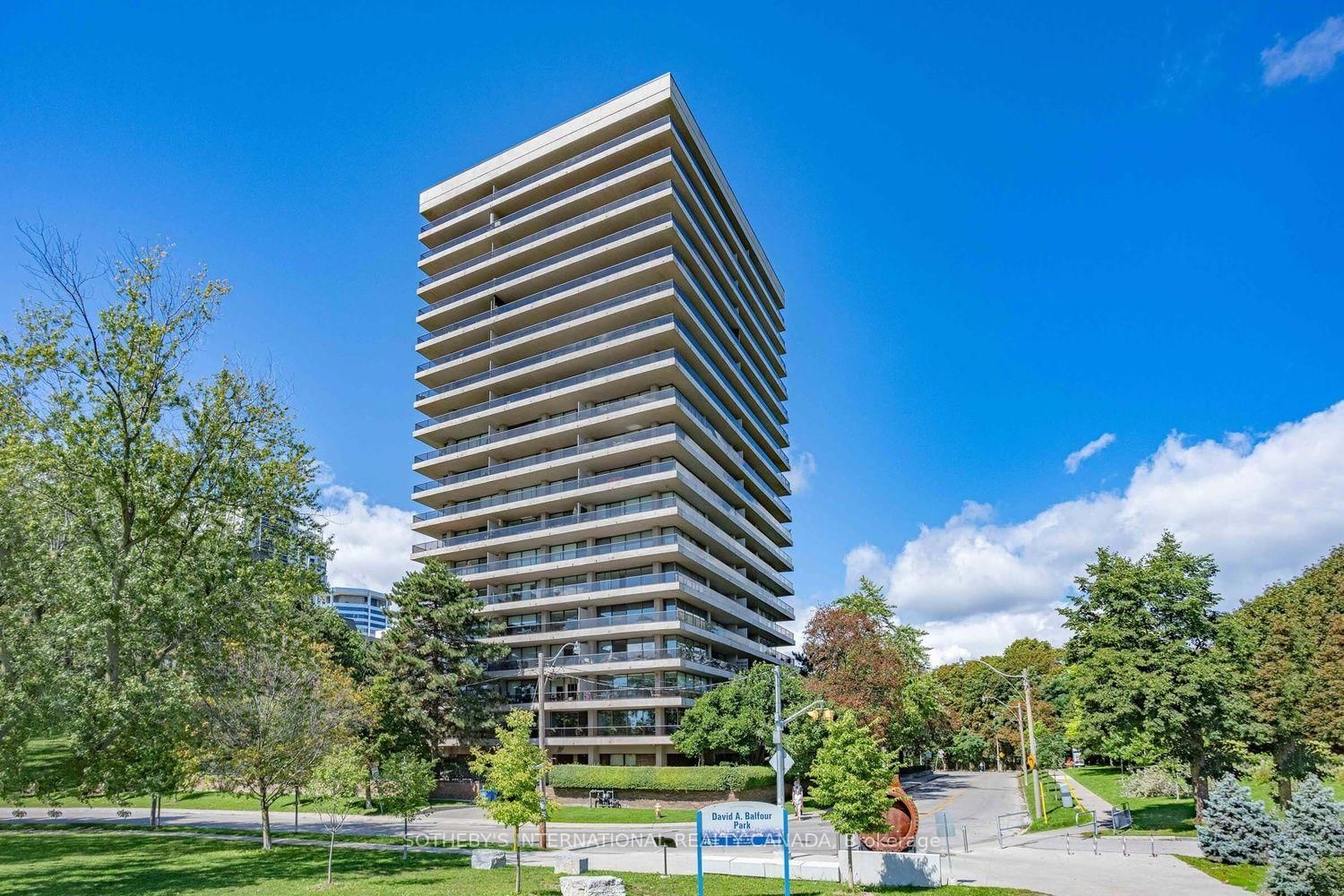 10 Avoca Avenue • #706 • Toronto, ON photo 30