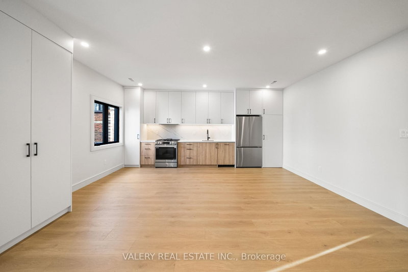 144 Dovercourt Road