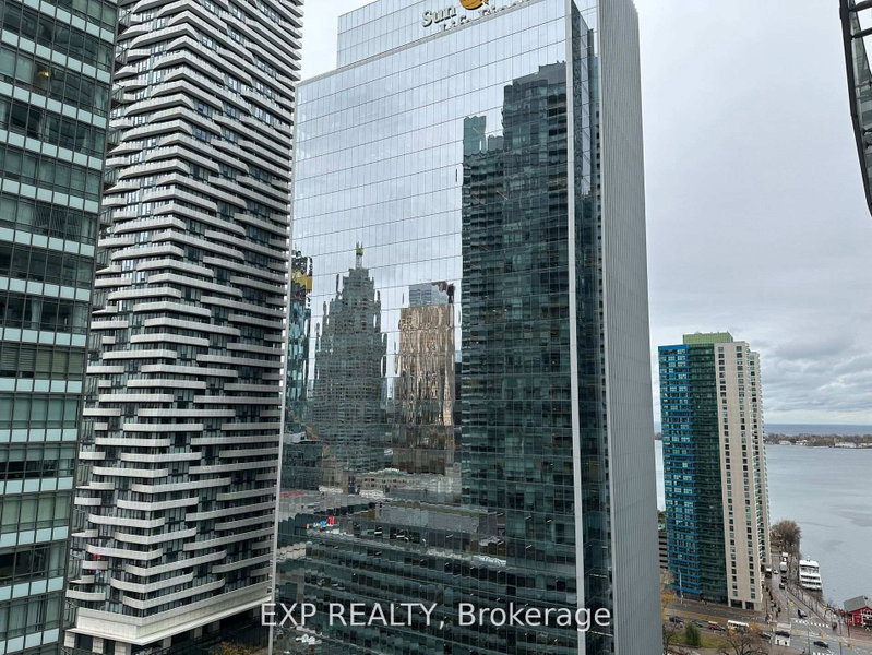 2111 - 14 York Street