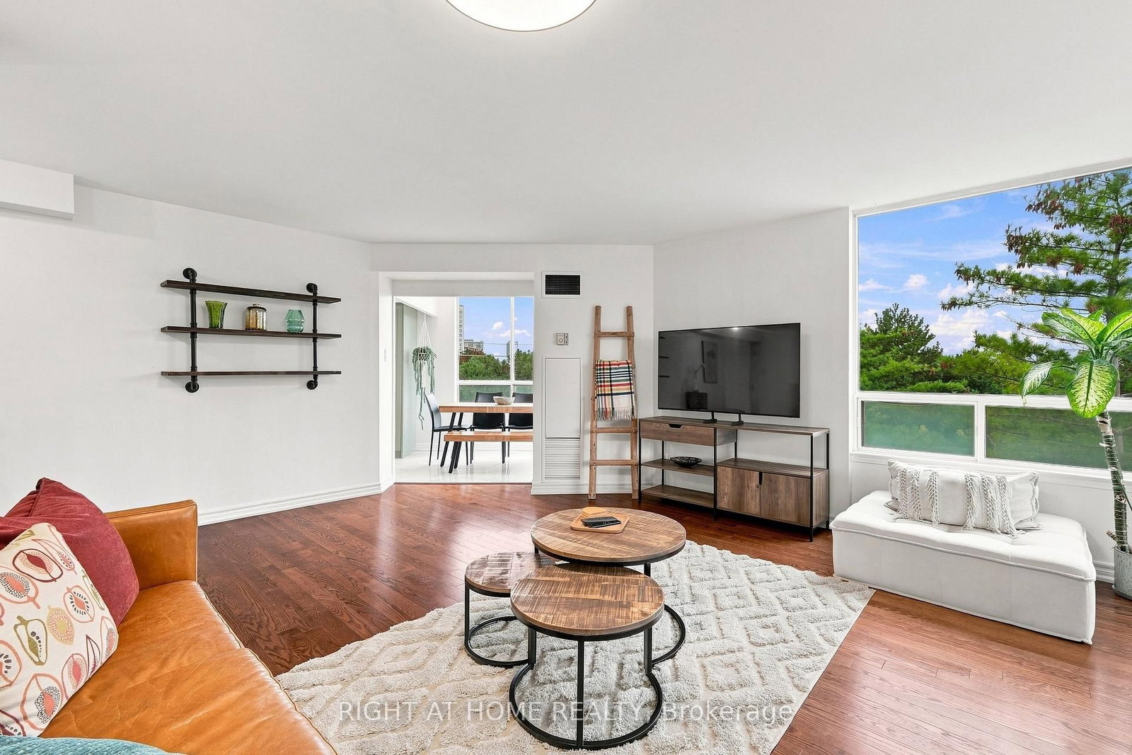 1101 Steeles Avenue W • #411 • Toronto, ON photo 10