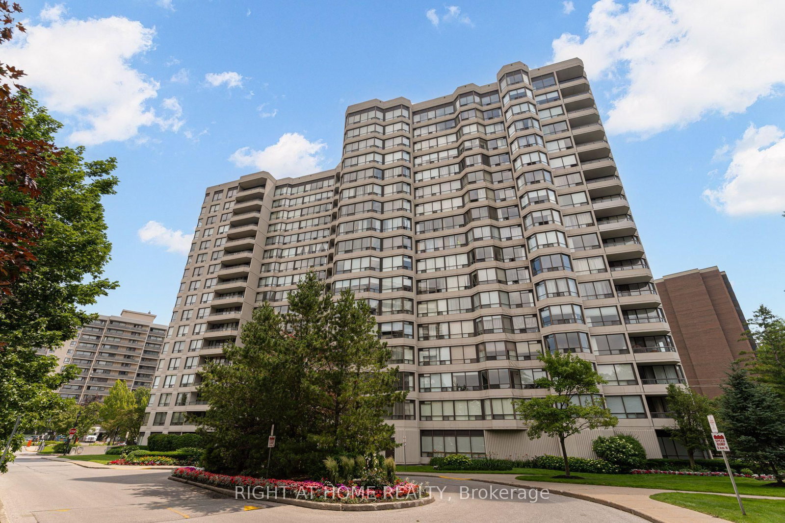 1101 Steeles Avenue W • #411 • Toronto, ON photo 27