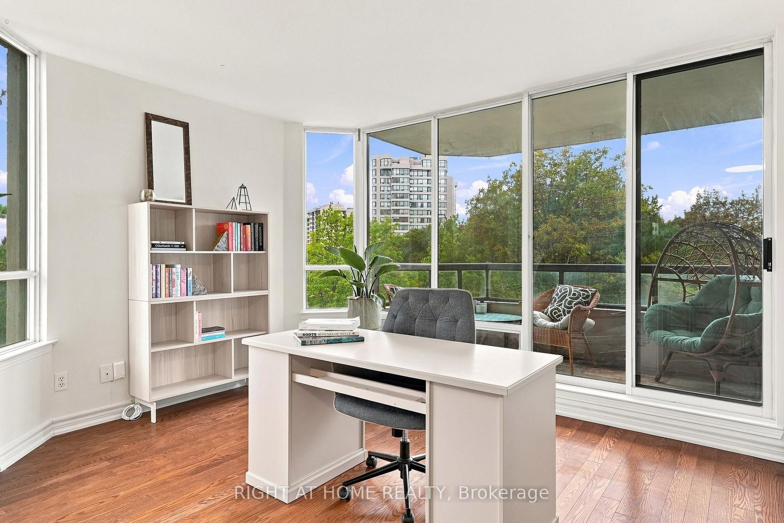 1101 Steeles Avenue W • #411 • Toronto, ON photo 8