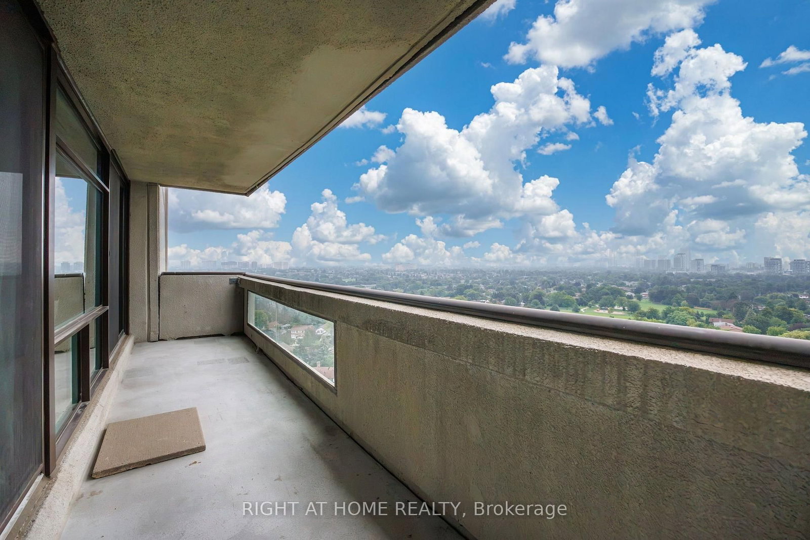 1555 Finch Avenue E • #1904 • Toronto, ON photo 3