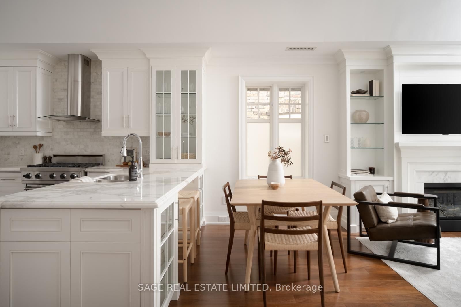 319 Lonsdale Road • #3D • Toronto, ON photo 10