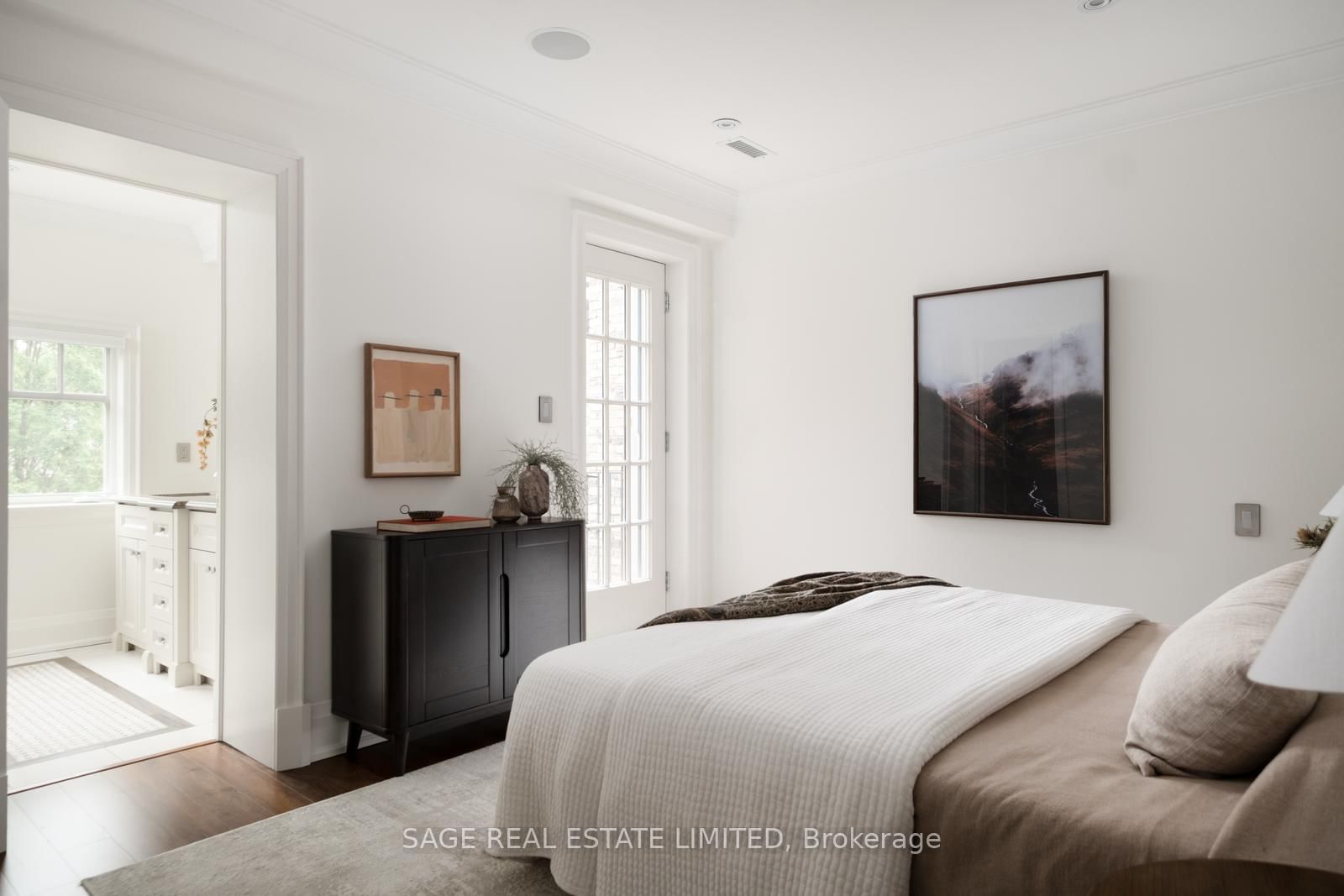 319 Lonsdale Road • #3D • Toronto, ON photo 20
