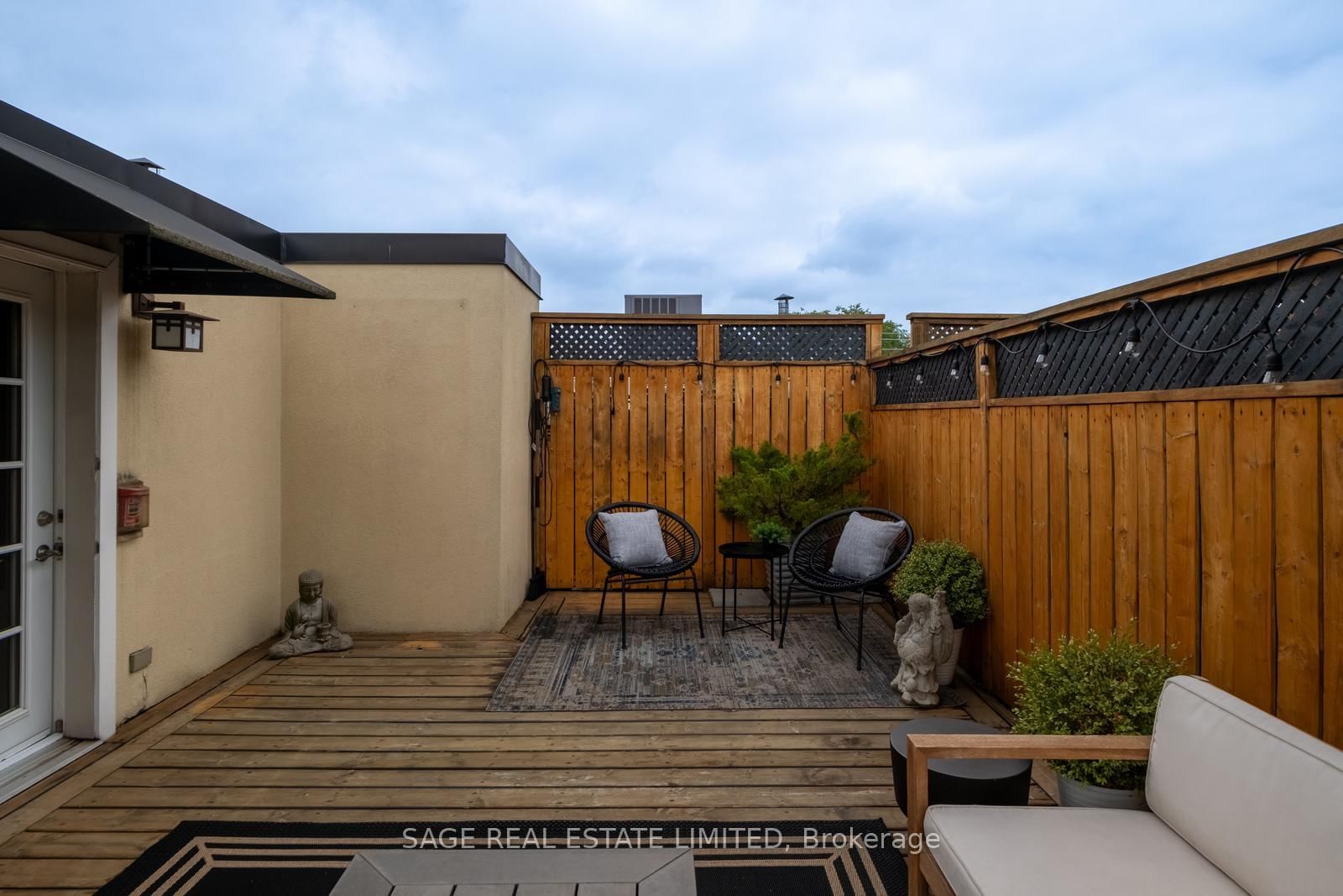319 Lonsdale Road • #3D • Toronto, ON photo 43