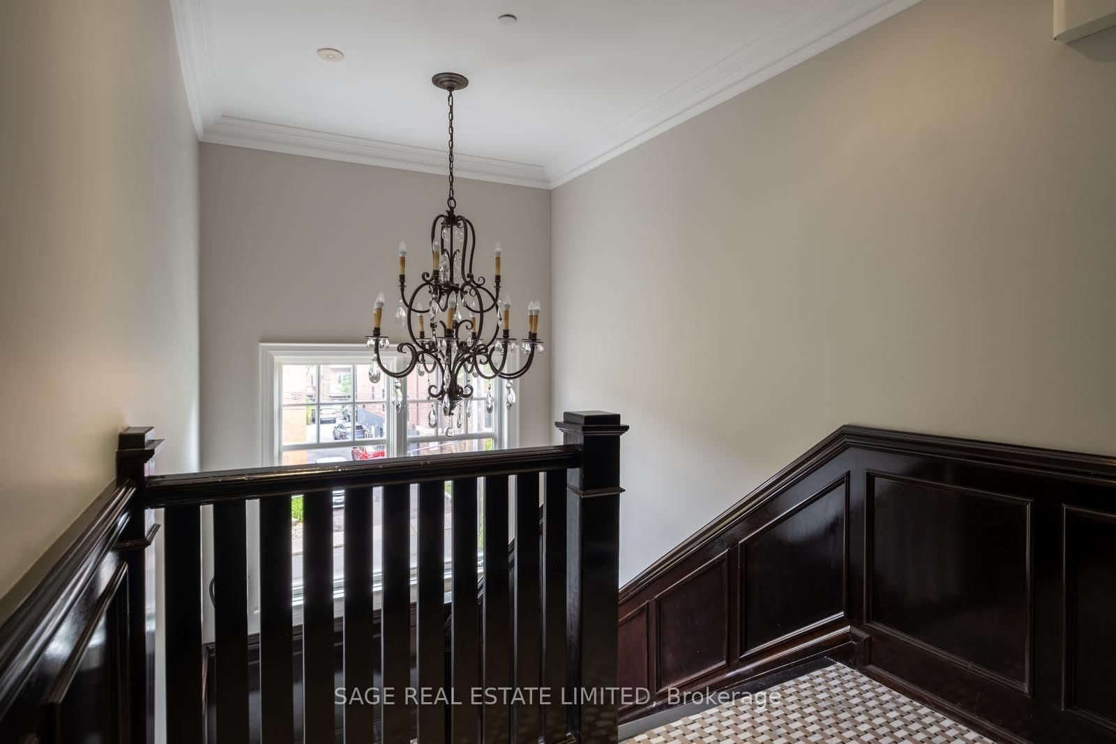 319 Lonsdale Road • #3D • Toronto, ON photo 46