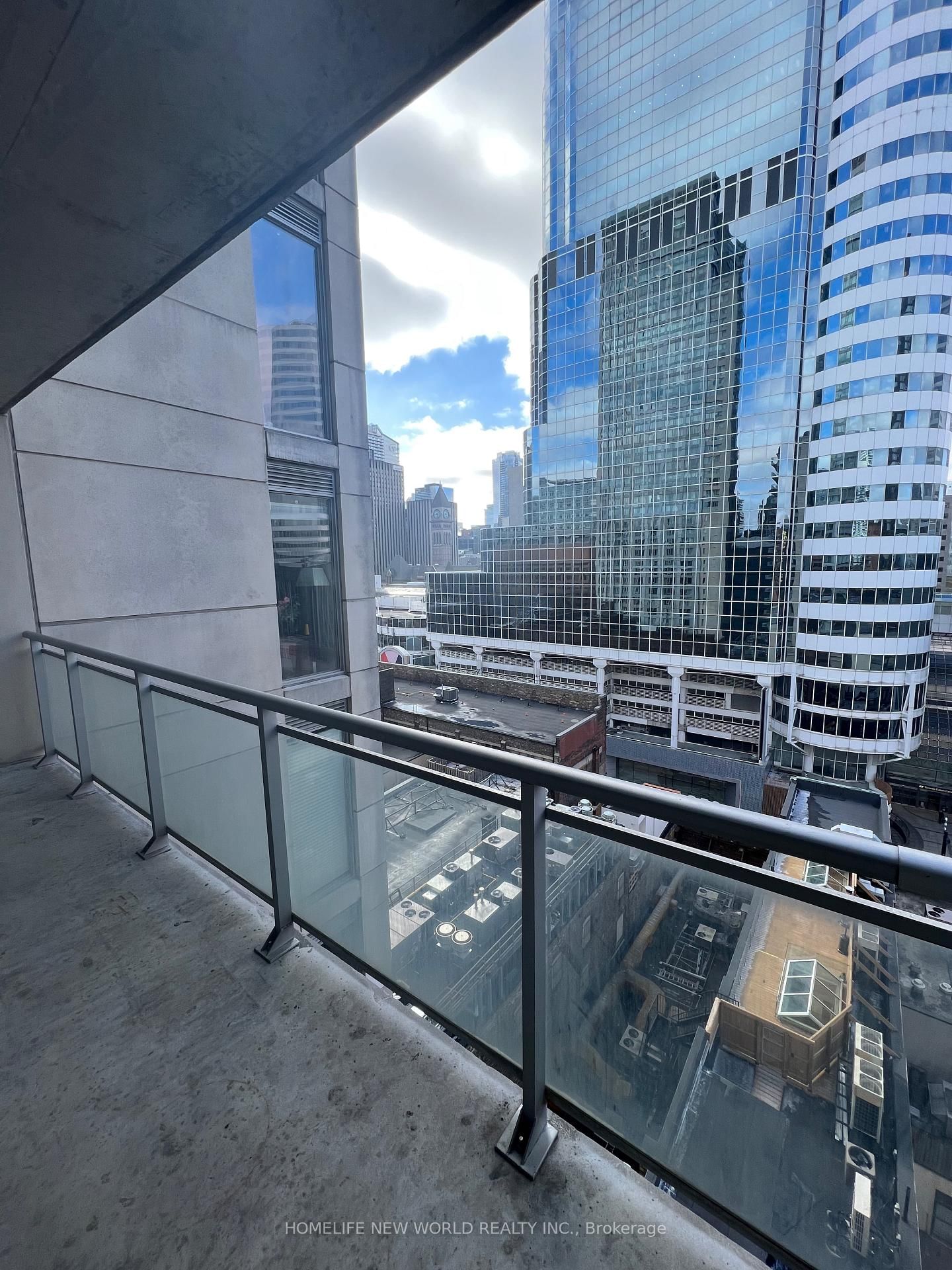 220 Victoria Street • #1308 • Toronto, ON photo 6
