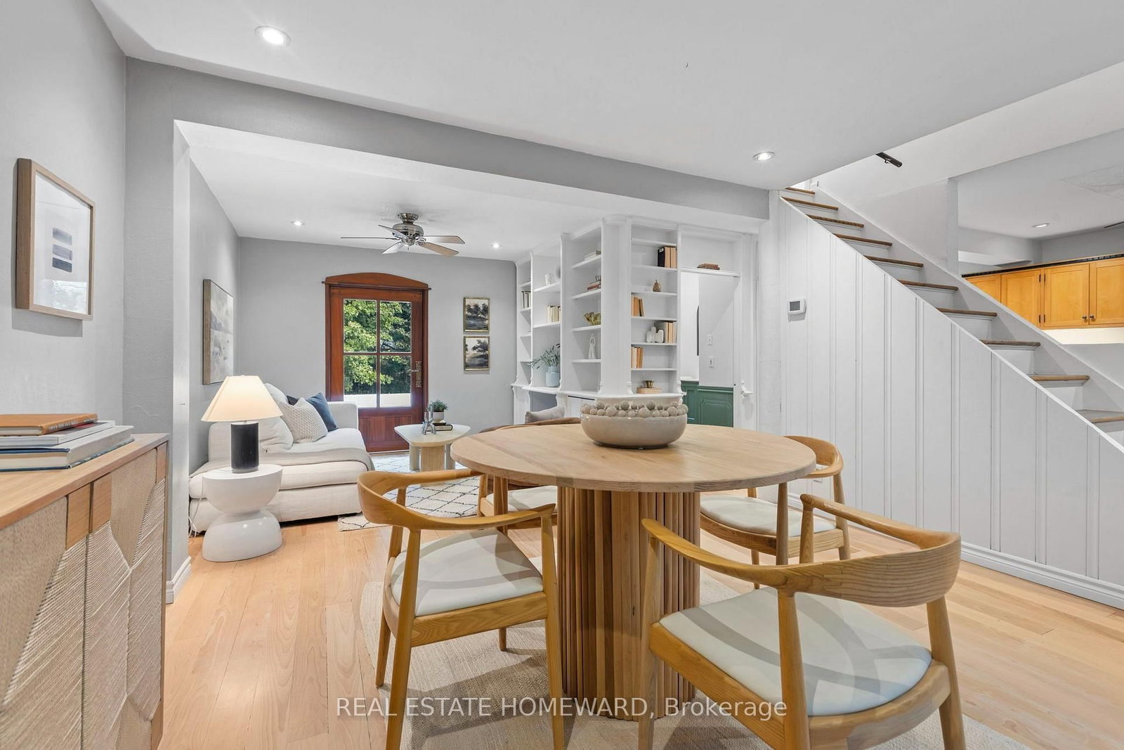 9 Dromore Crescent • Toronto, ON photo 11