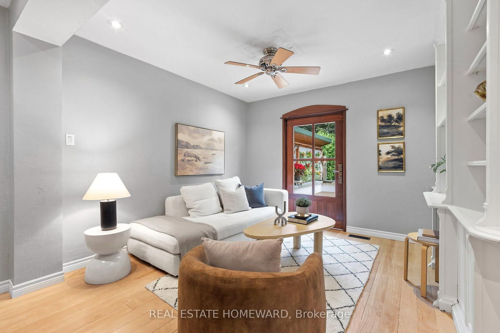 9 Dromore Crescent • Toronto, ON photo 15