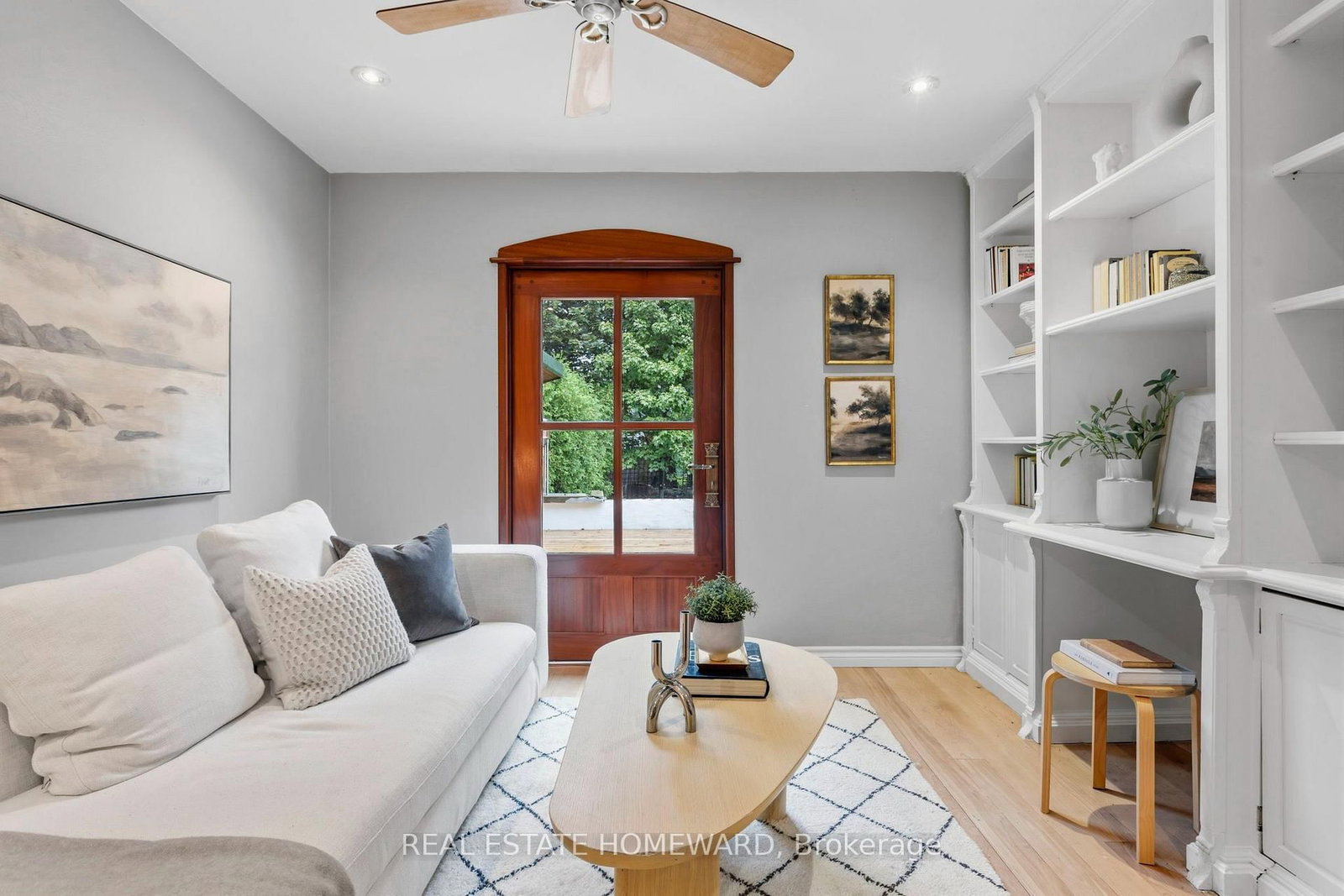 9 Dromore Crescent • Toronto, ON photo 16
