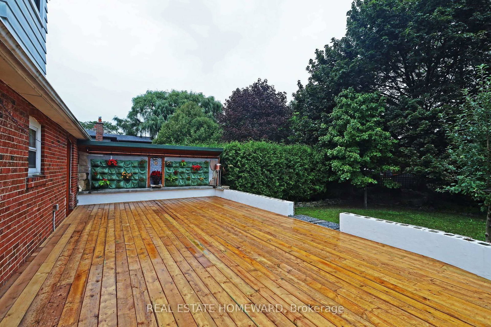 9 Dromore Crescent • Toronto, ON photo 36