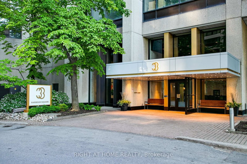 2606 - 33 Harbour Square