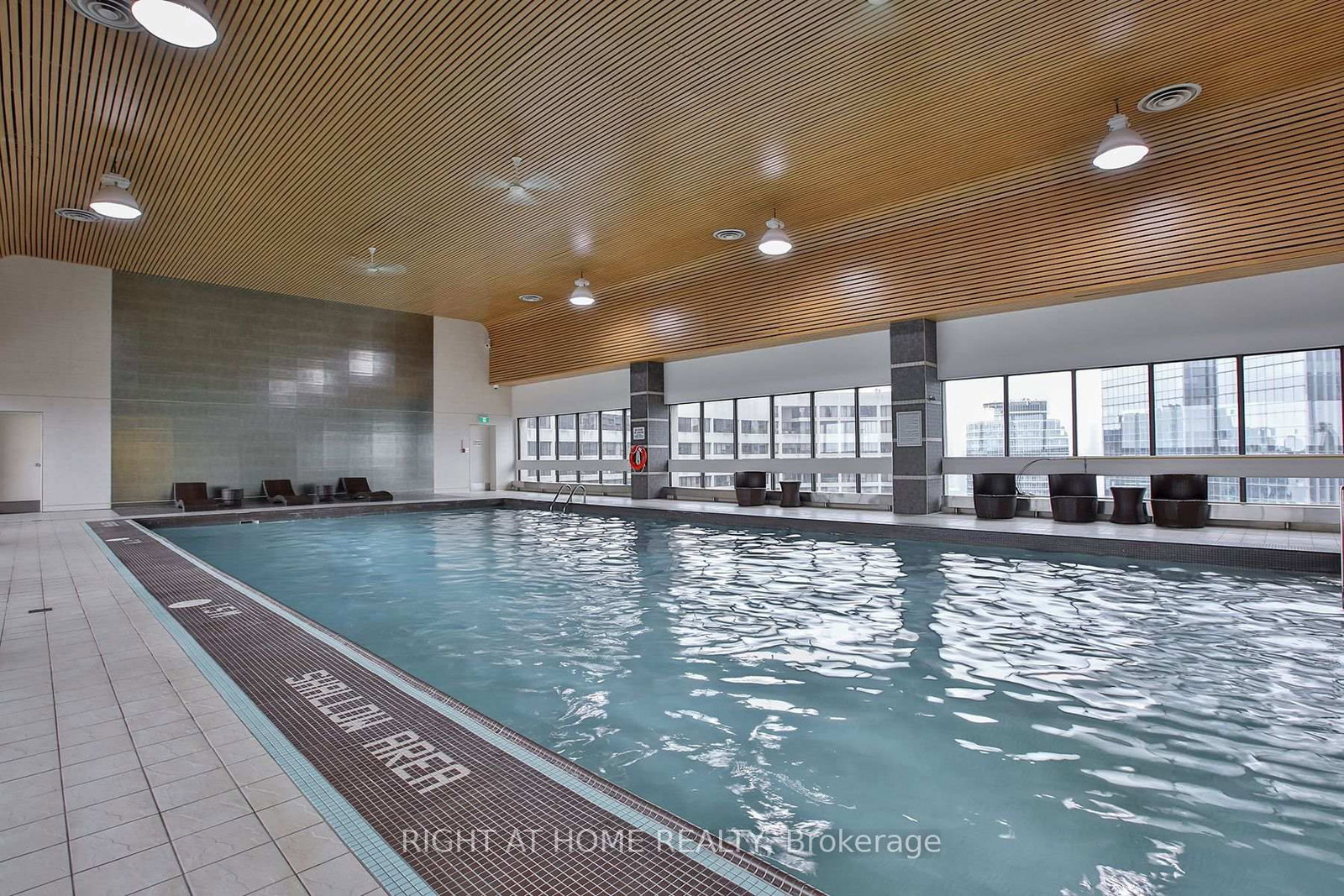 33 Harbour Square • #2606 • Toronto, ON photo 34