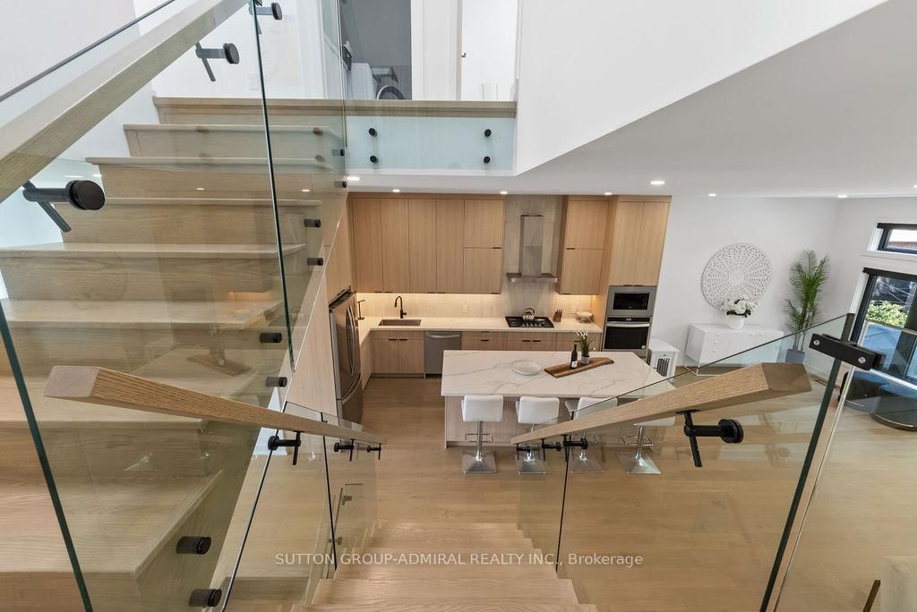 80 Bude Street • Toronto, ON photo 18