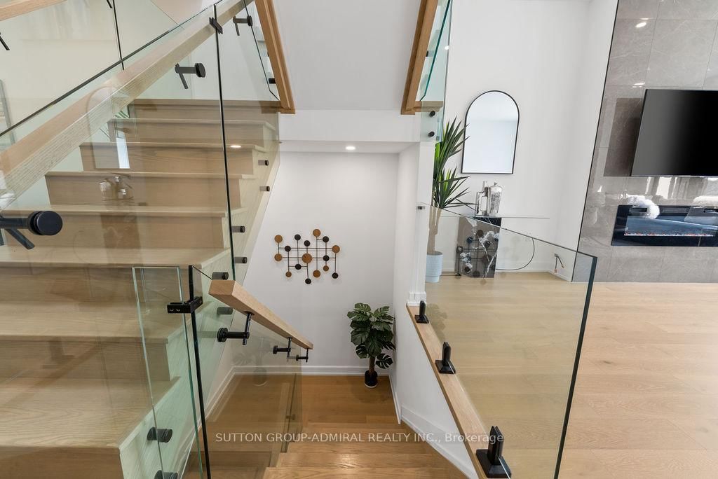80 Bude Street • Toronto, ON photo 38