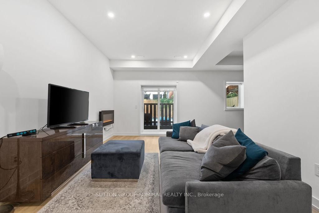80 Bude Street • Toronto, ON photo 42
