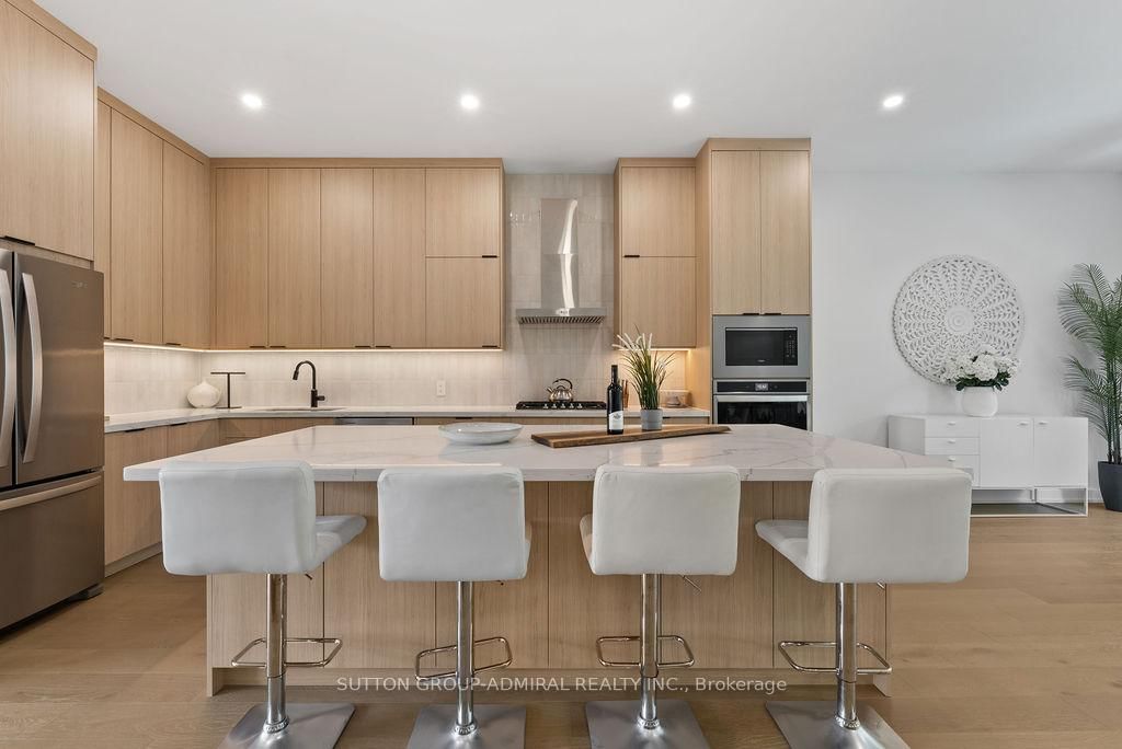 80 Bude Street • Toronto, ON photo 9