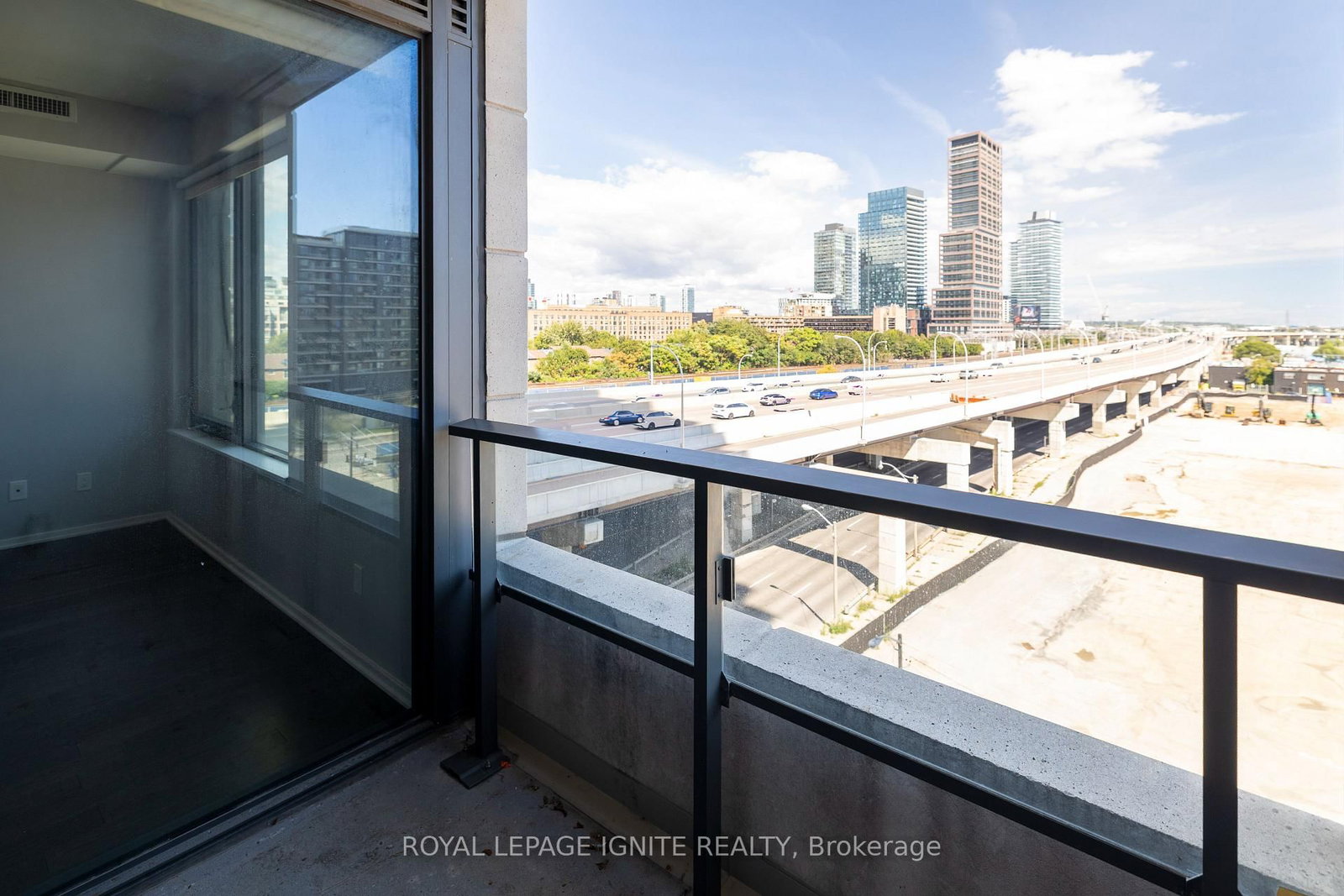 12 Bonnycastle Street NE • #605 • Toronto, ON photo 12
