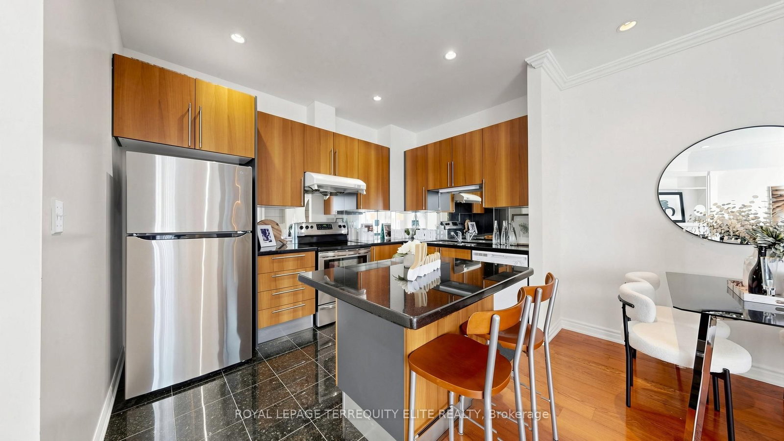 11 Everson Drive • #412 • Toronto, ON photo 13