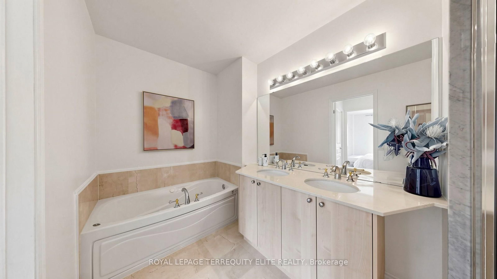 11 Everson Drive • #412 • Toronto, ON photo 34