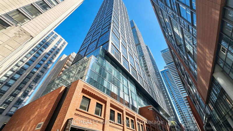 2502 - 15 Mercer Street