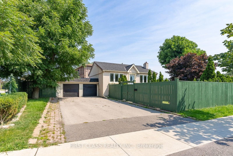 Basement - 4061 Dufferin Street
