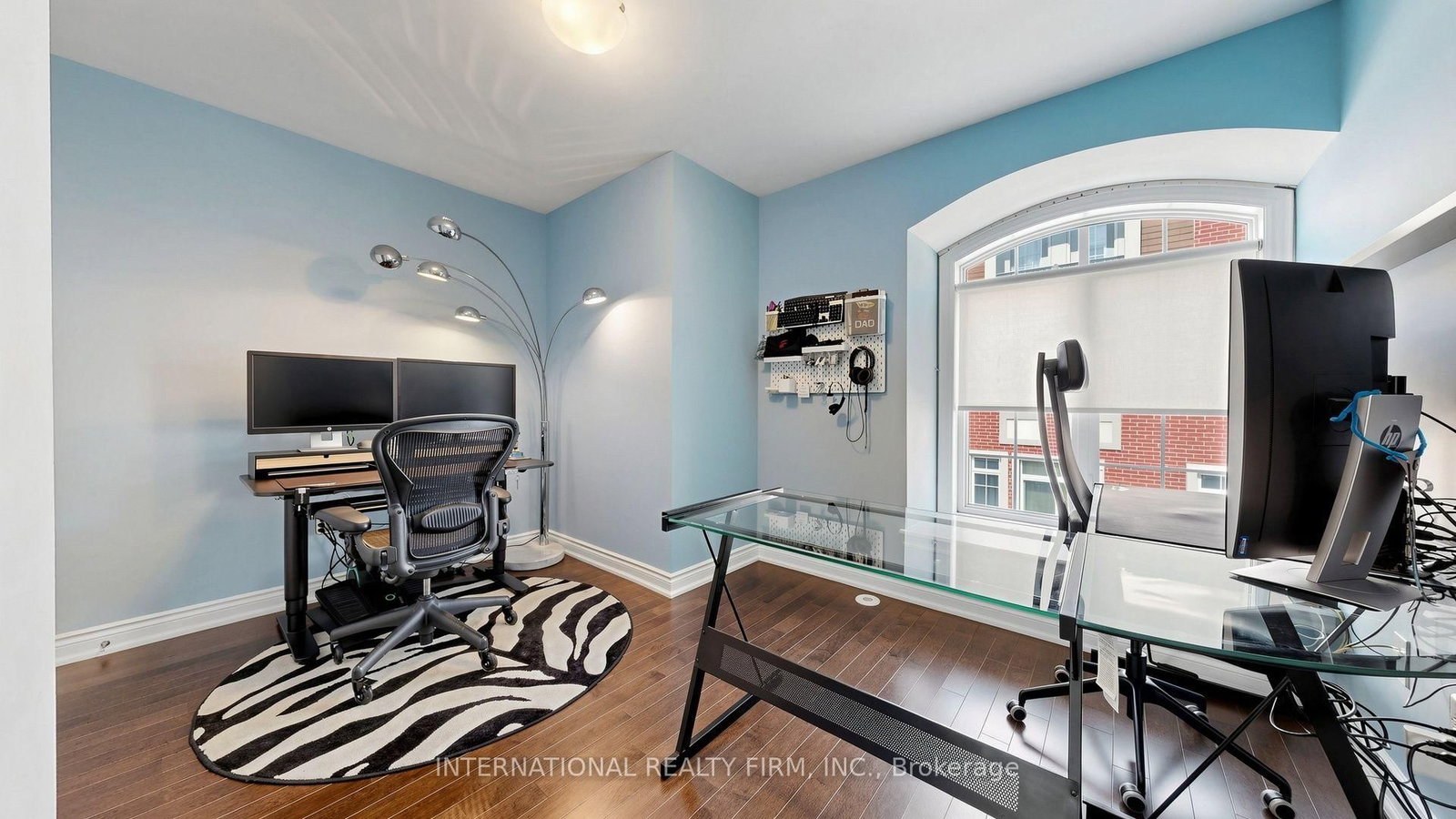 110 Lorraine Drive • Toronto, ON photo 31