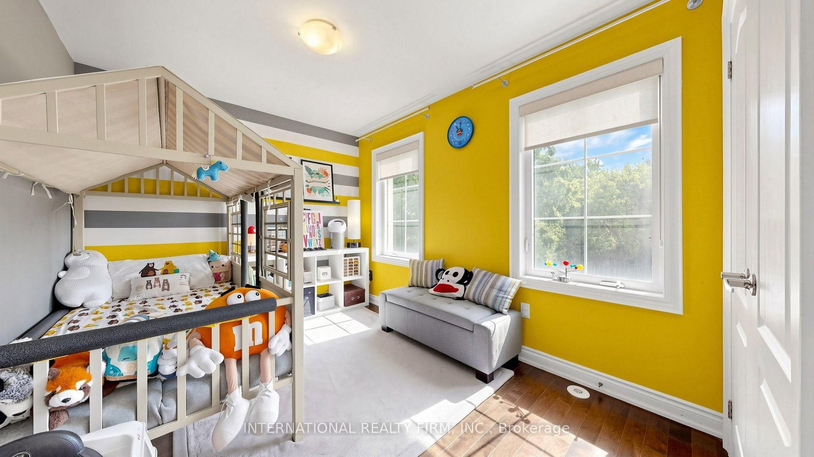 110 Lorraine Drive • Toronto, ON photo 34