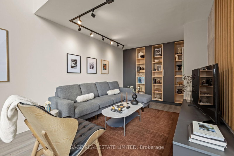 506 - 18 Merton Street