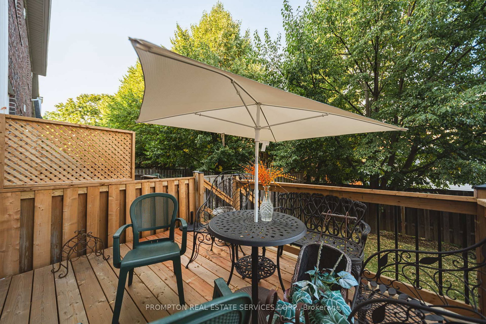 25 Routliffe Lane • Toronto, ON photo 17