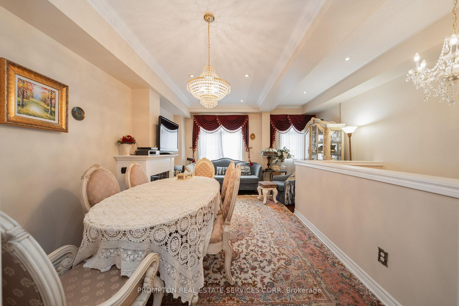 25 Routliffe Lane • Toronto, ON photo 6