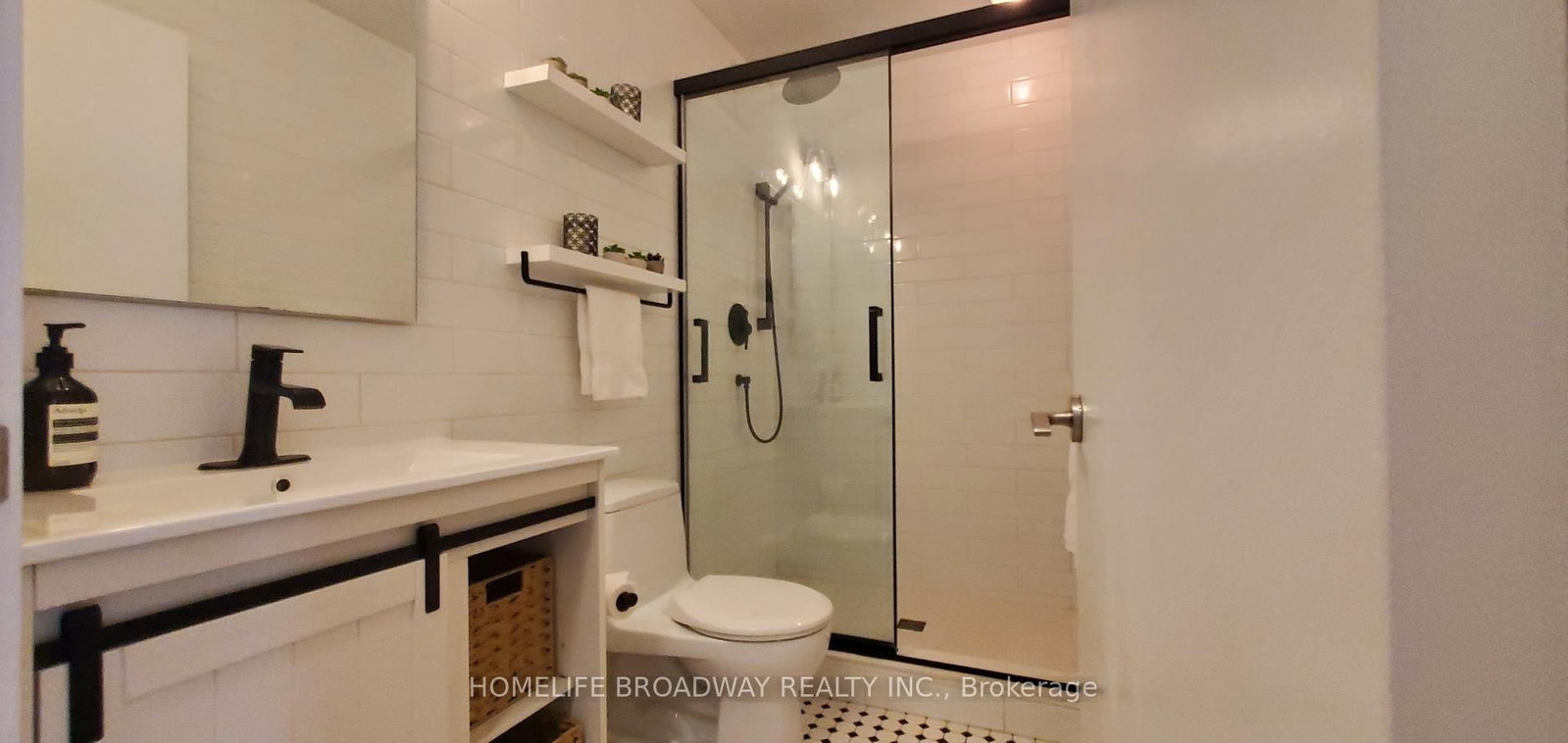 169 John Street • #303 • Toronto, ON photo 9