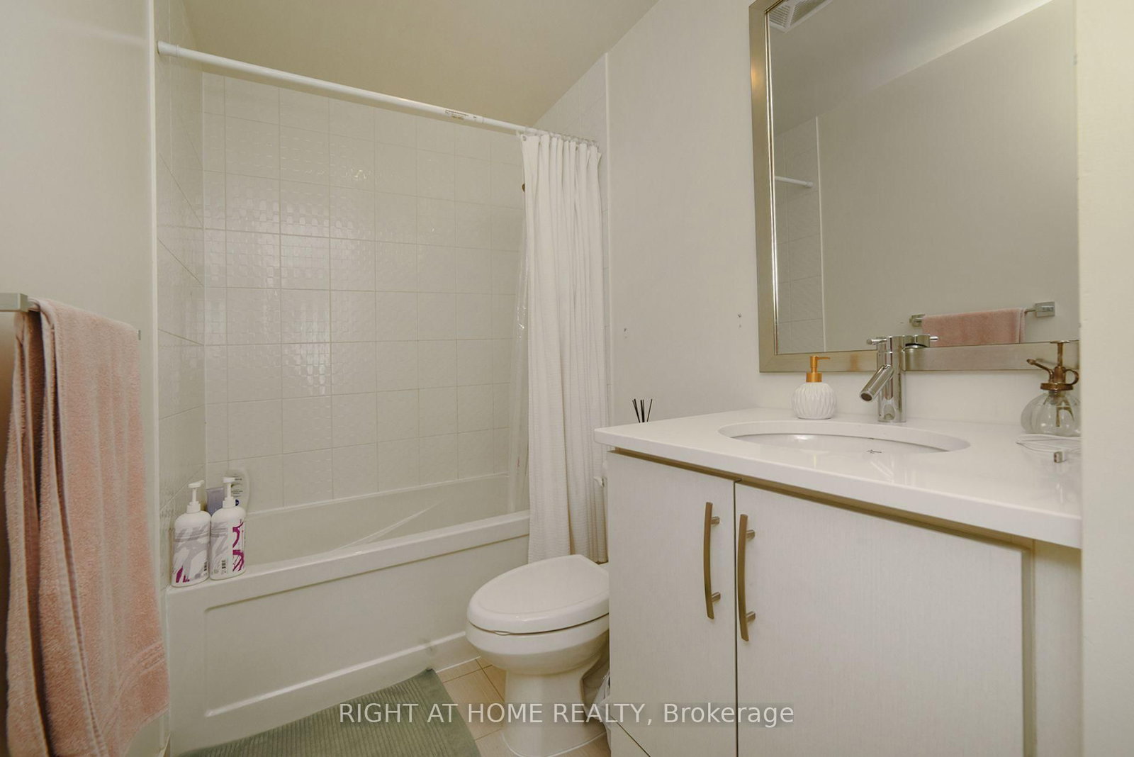 825 Church Street • #2106 • Toronto, ON photo 10
