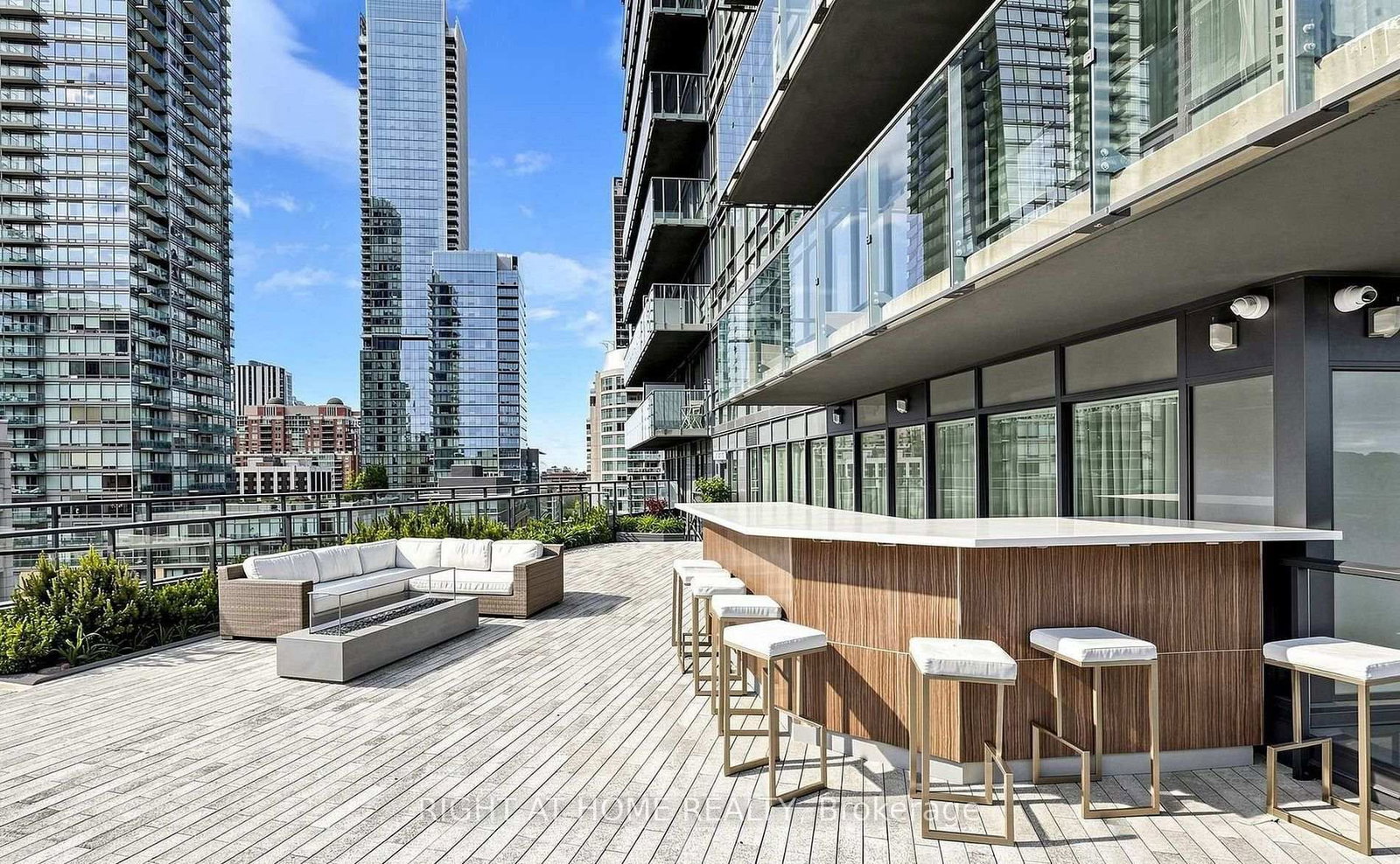 825 Church Street • #2106 • Toronto, ON photo 17